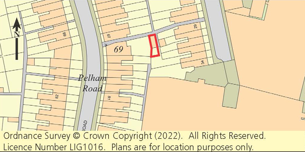 Lot: 136 - FREEHOLD STORE WITH POTENTIAL -